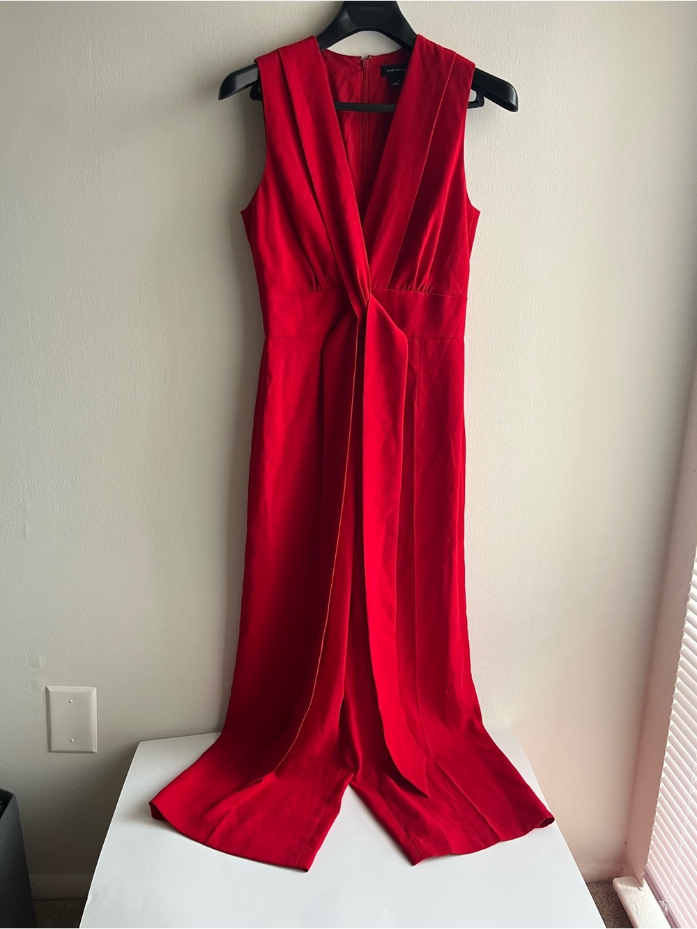 Club Monaco Red Sleeveless Draped Twist Wide Leg One Piece Jumpsuit Size 2